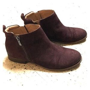 🍁 Deep Purple Suede Booties 🍁